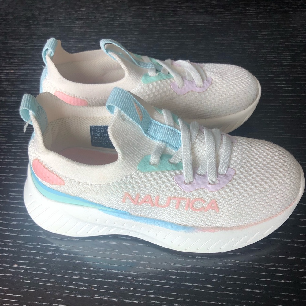 Nautica White Kids Sneakers with Pastel Pink, Purple & Aqua Accents. Size 8 - Picture 2 of 8